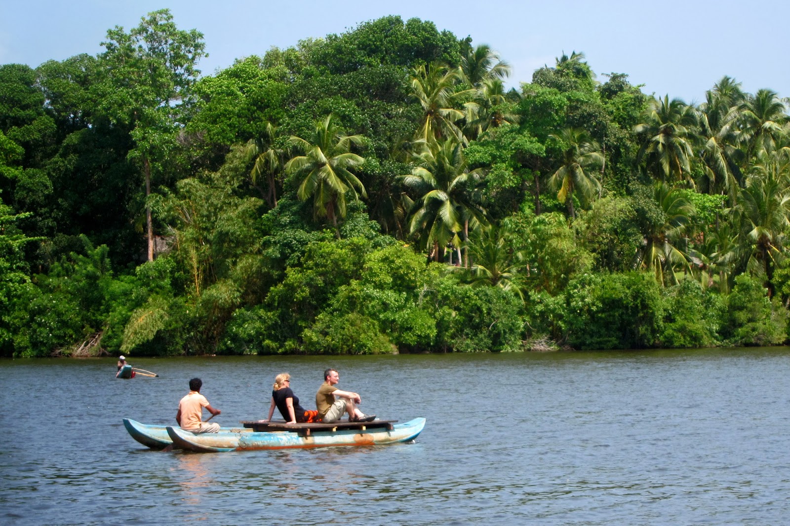 boat-ride-sri-lanka