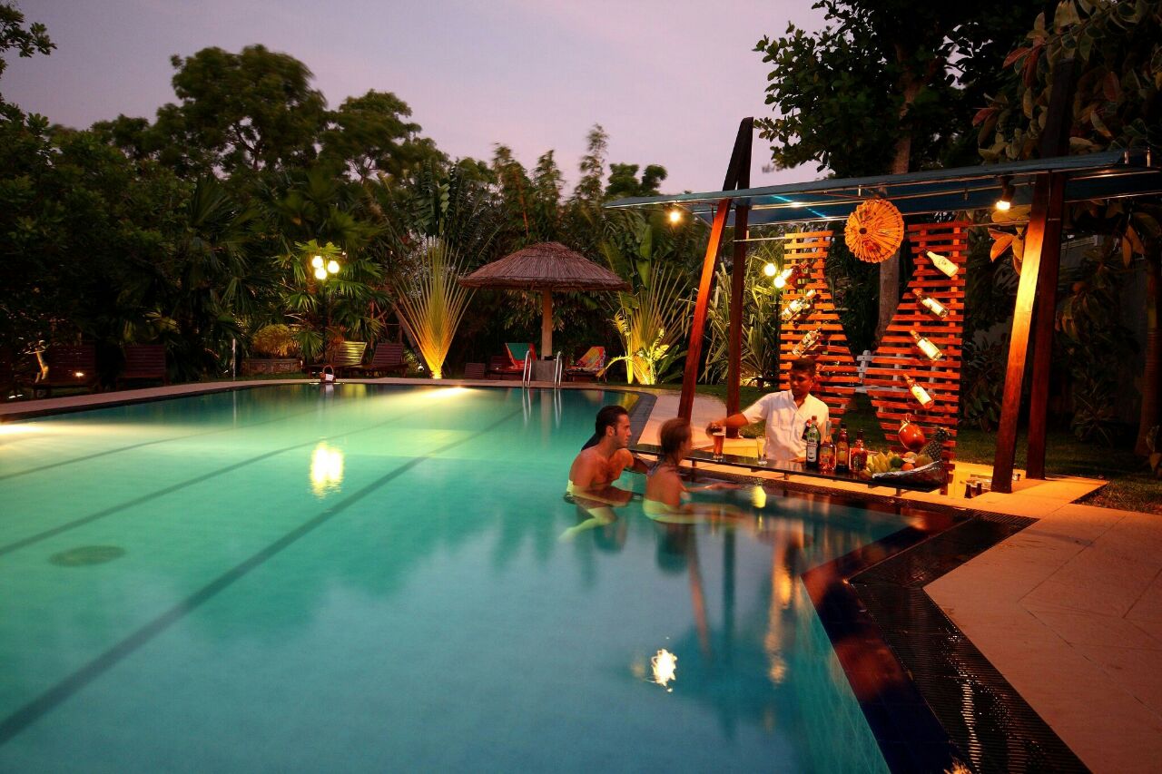 hotel-chandrika-poolside-sri-lanka