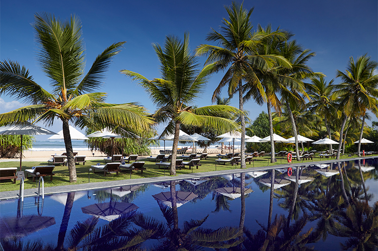 hotel-surf-hotel-poolside-sri-lanka